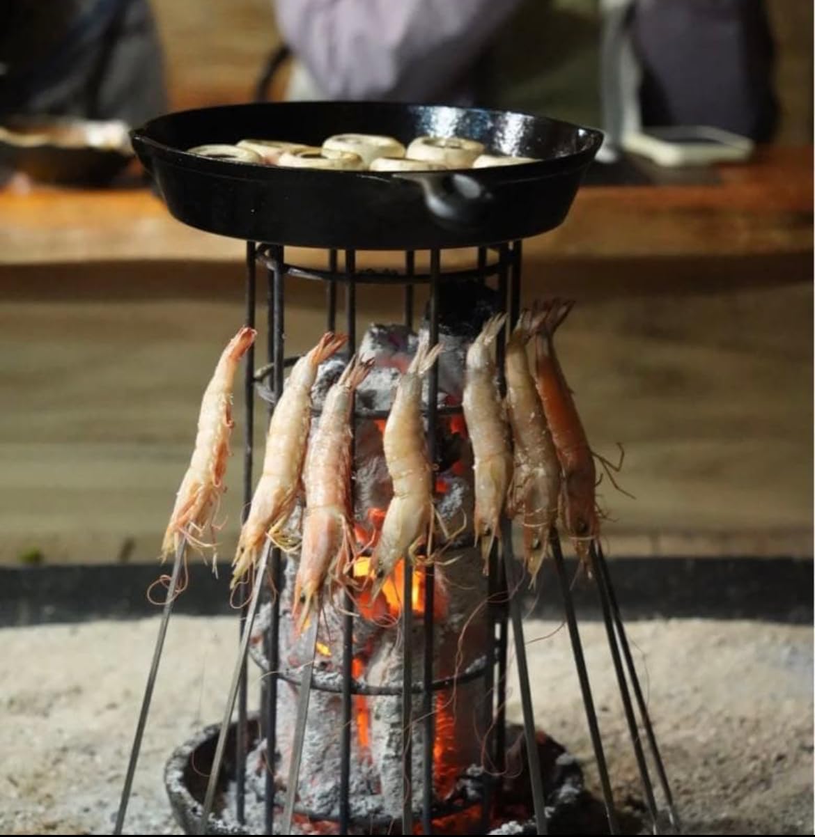 Amazon.co.jp: 原始焼きスタンド 炉端焼き 五徳 魚焼き 枠 囲炉裏 火鉢